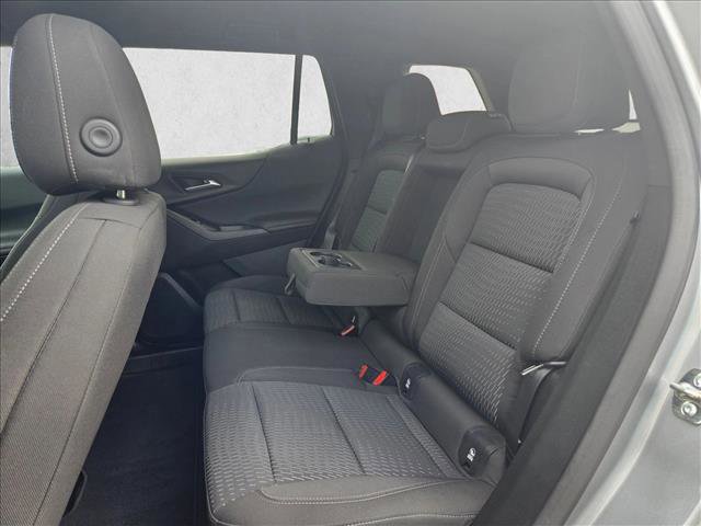 Used 2025 Chevrolet Equinox LT AWD/4WD image 17