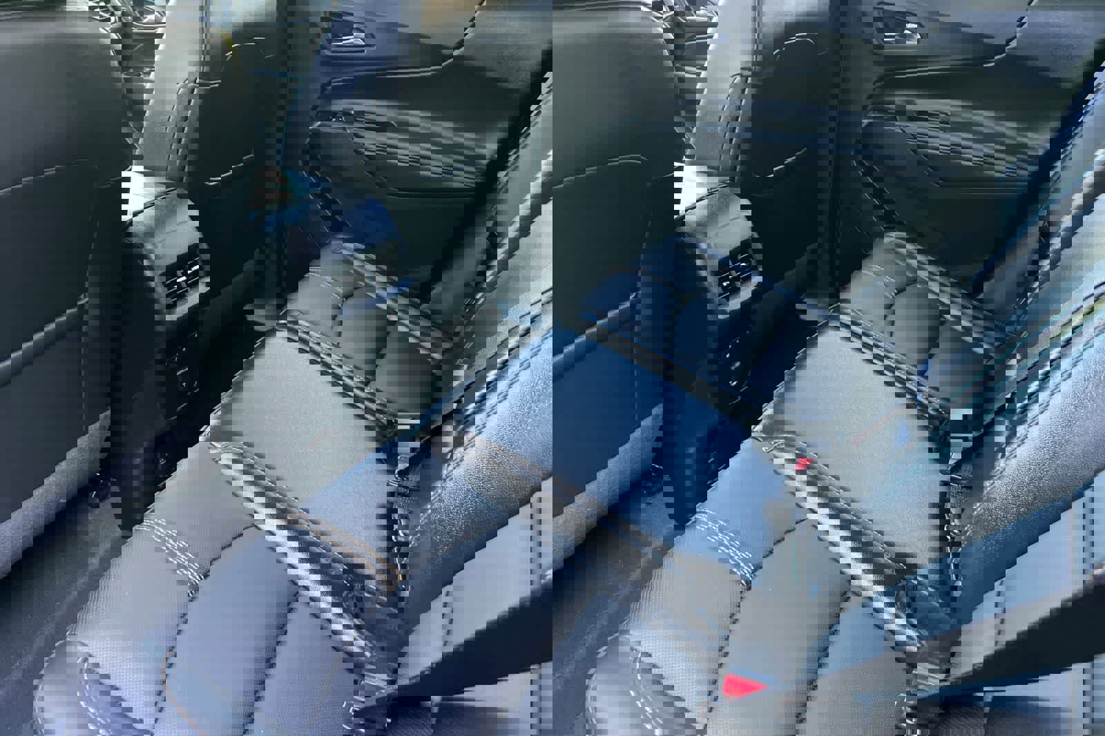 Used 2022 Chevrolet Equinox Premier image 5