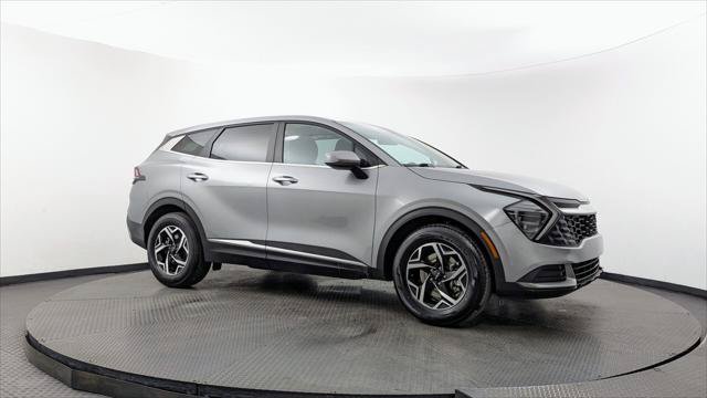 Used 2024 Kia Sportage LX FWD image 11