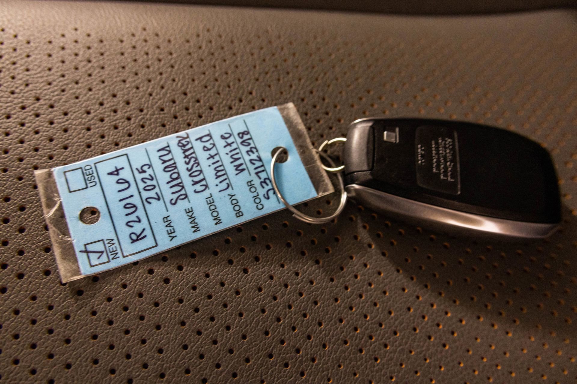 Used 2025 Subaru Crosstrek 2.5i Limited w/ Crosstrek Mirror Package image 33