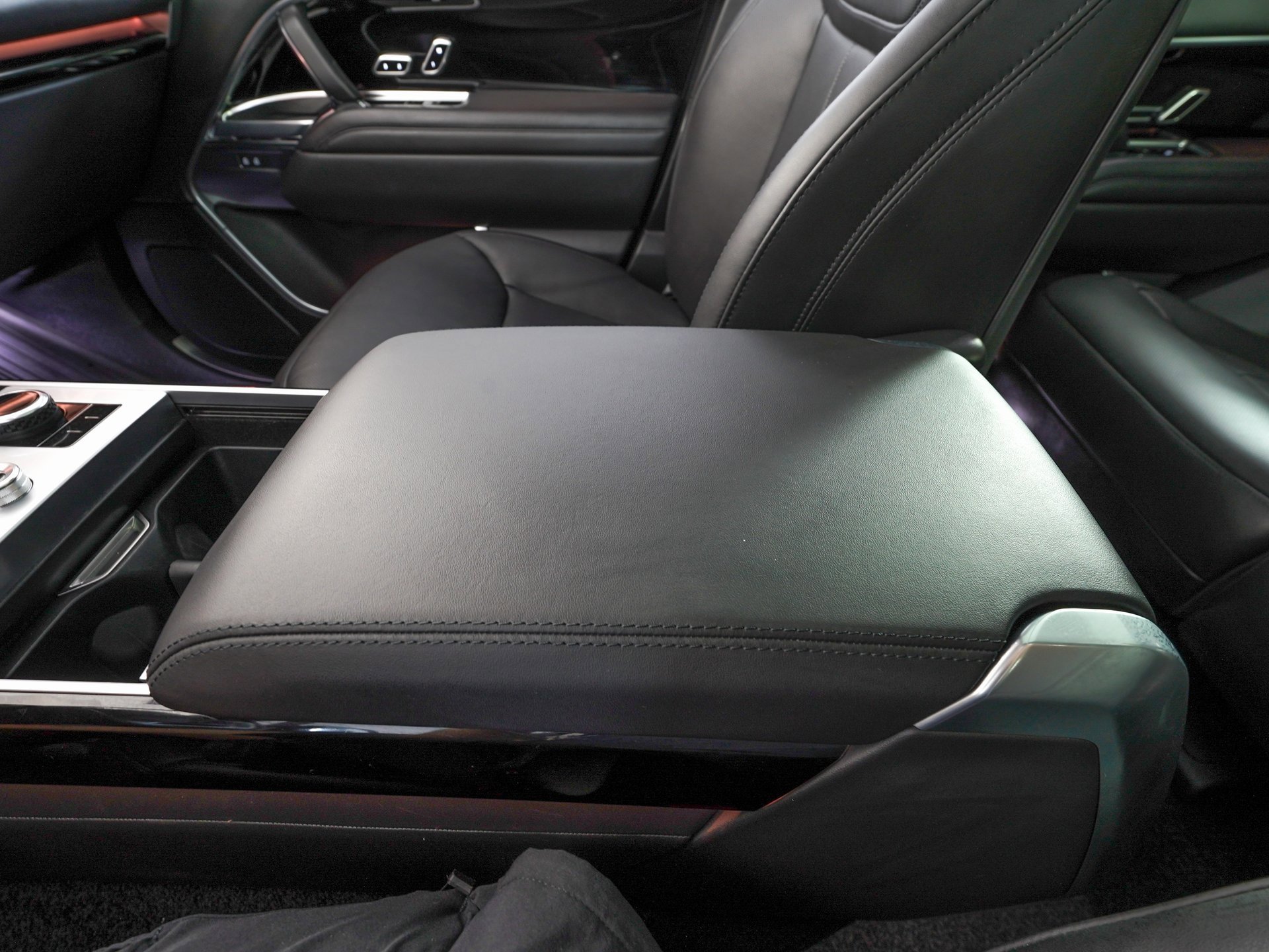 Used 2023 Land Rover Range Rover SE image 29