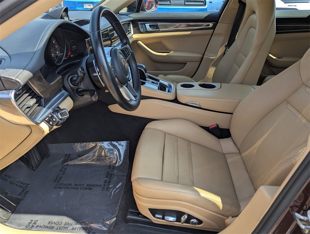 Used 2019 Porsche Panamera 4 image 10