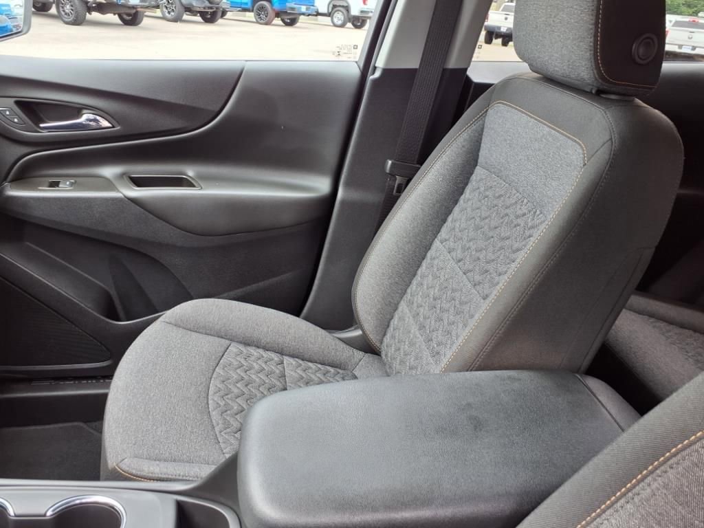 Used 2022 Chevrolet Equinox LT image 28