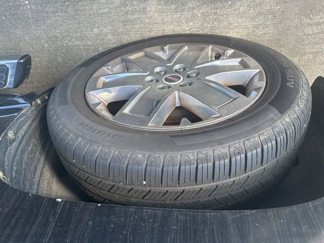 Used 2016 GMC Acadia Denali image 9