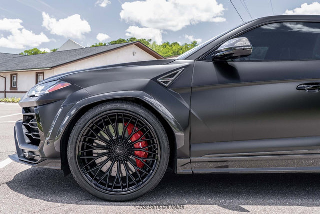 Used 2021 Lamborghini Urus AWD/4WD image 4