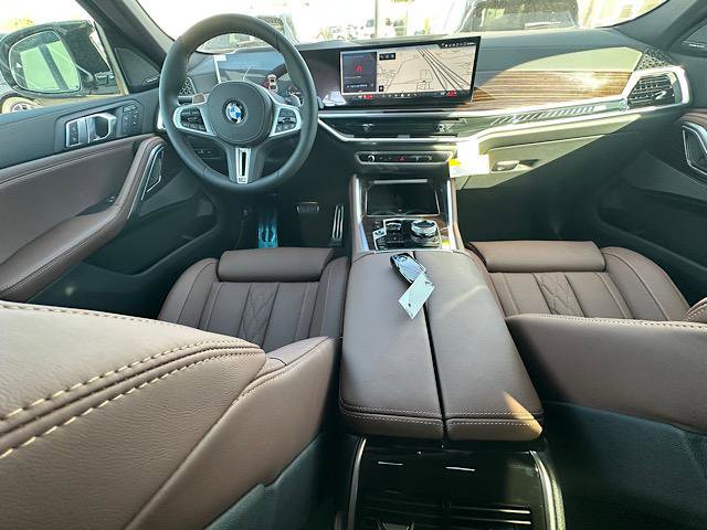 New 2026 BMW X6 M60i image 7