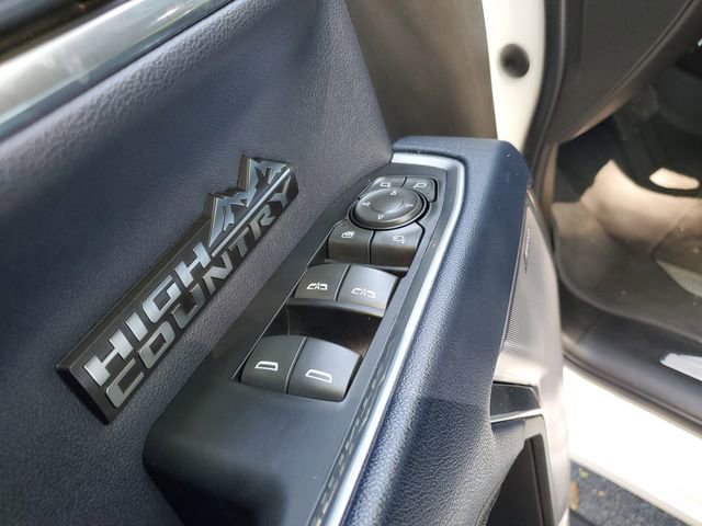 Used 2023 Chevrolet Silverado 1500 High Country w/ Z71 Off-Road Package image 18