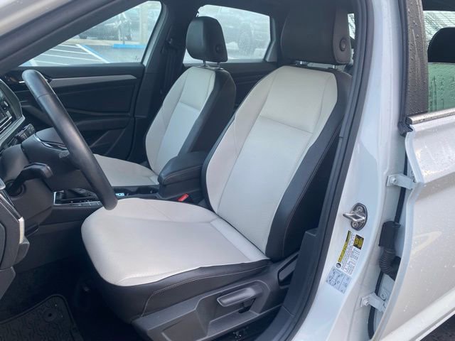 Used 2019 Volkswagen Jetta R-Line image 14