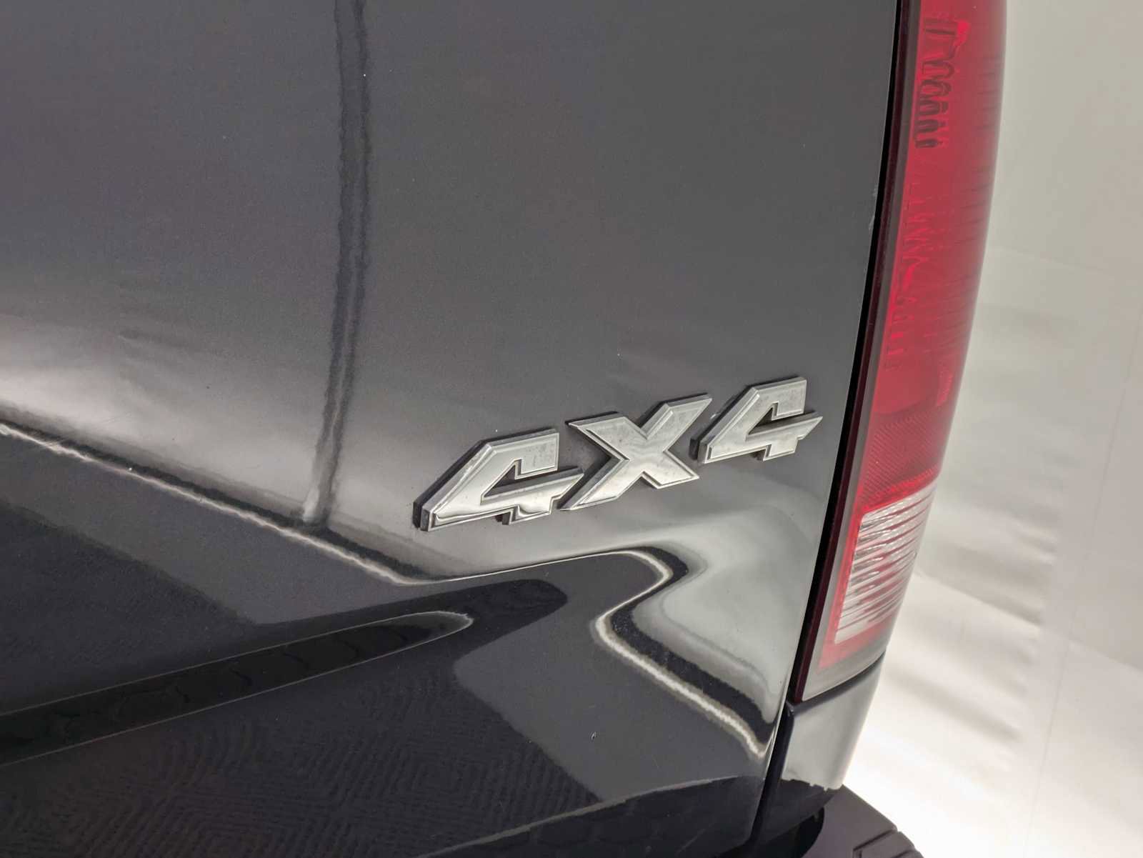 Used 2015 RAM 1500 Tradesman w/ Popular Equipment Group image 12