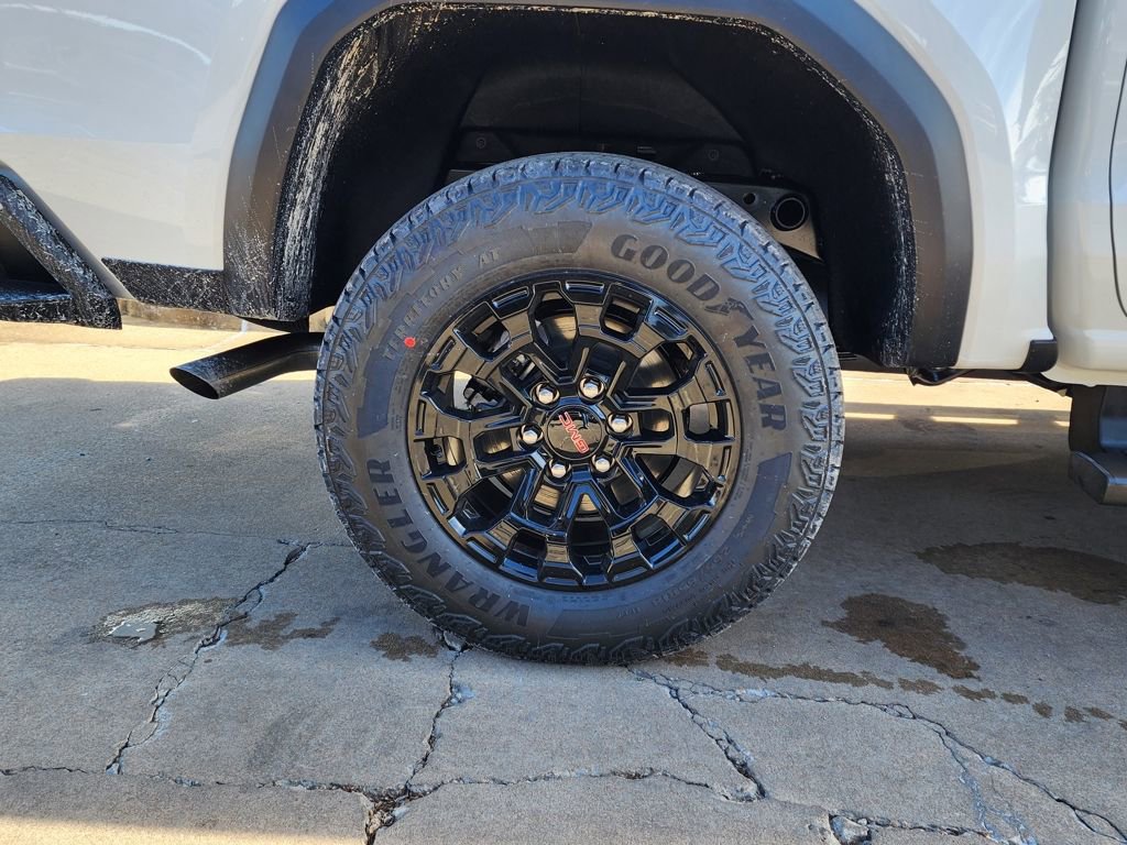 New 2026 GMC Canyon Elevation w/ Convenience Package image 50