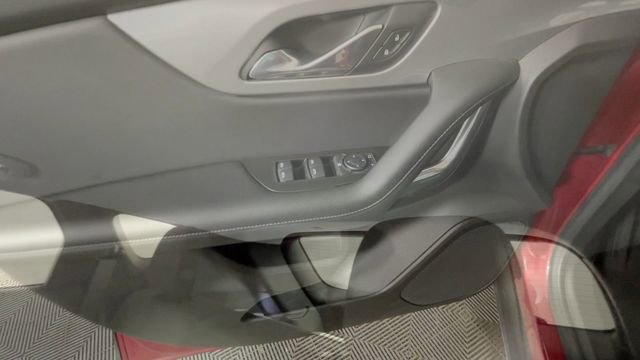 Used 2021 Chevrolet Blazer LT FWD image 18