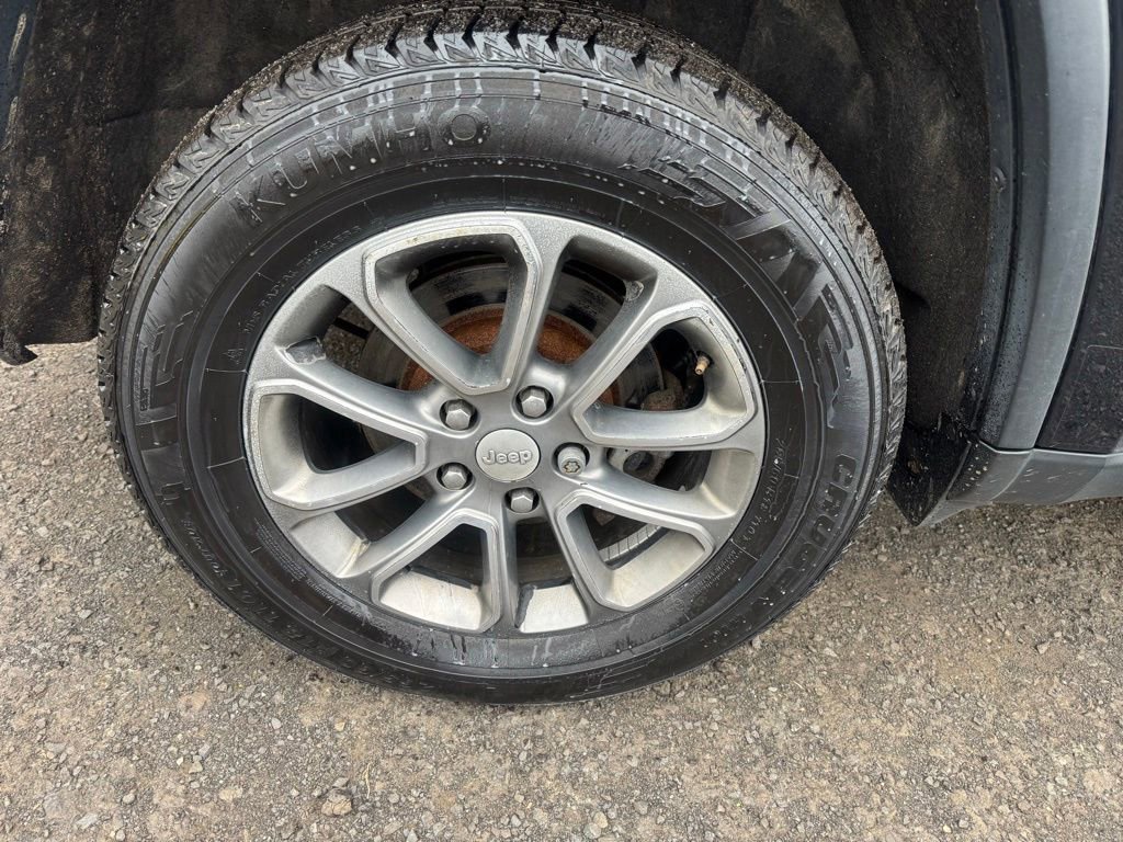 Used 2014 Jeep Grand Cherokee Limited image 11