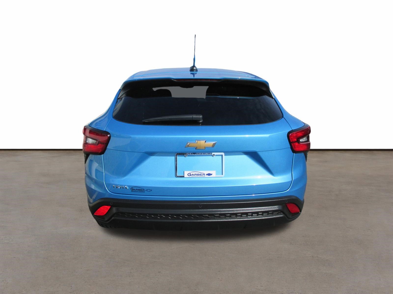 Used 2026 Chevrolet Trax LS w/ LS Convenience Package image 4