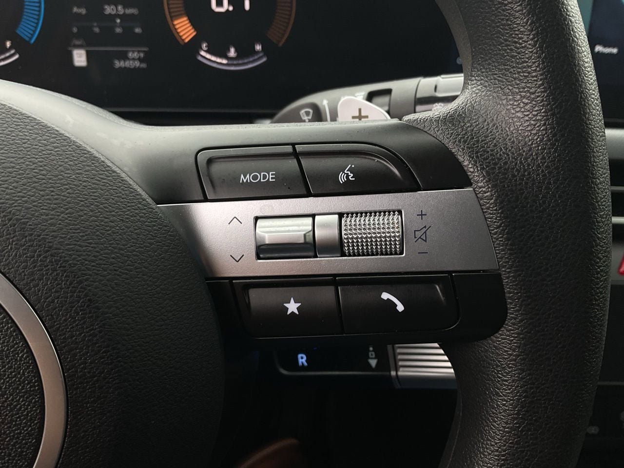 Used 2025 Hyundai Sonata SEL FWD image 33