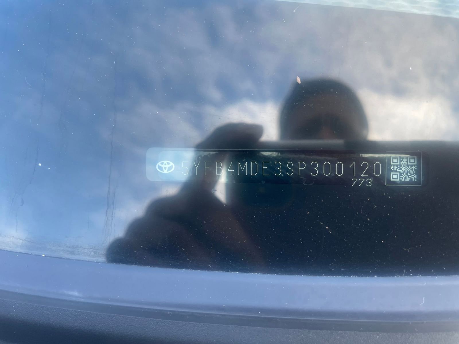 Used 2025 Toyota Corolla LE image 29