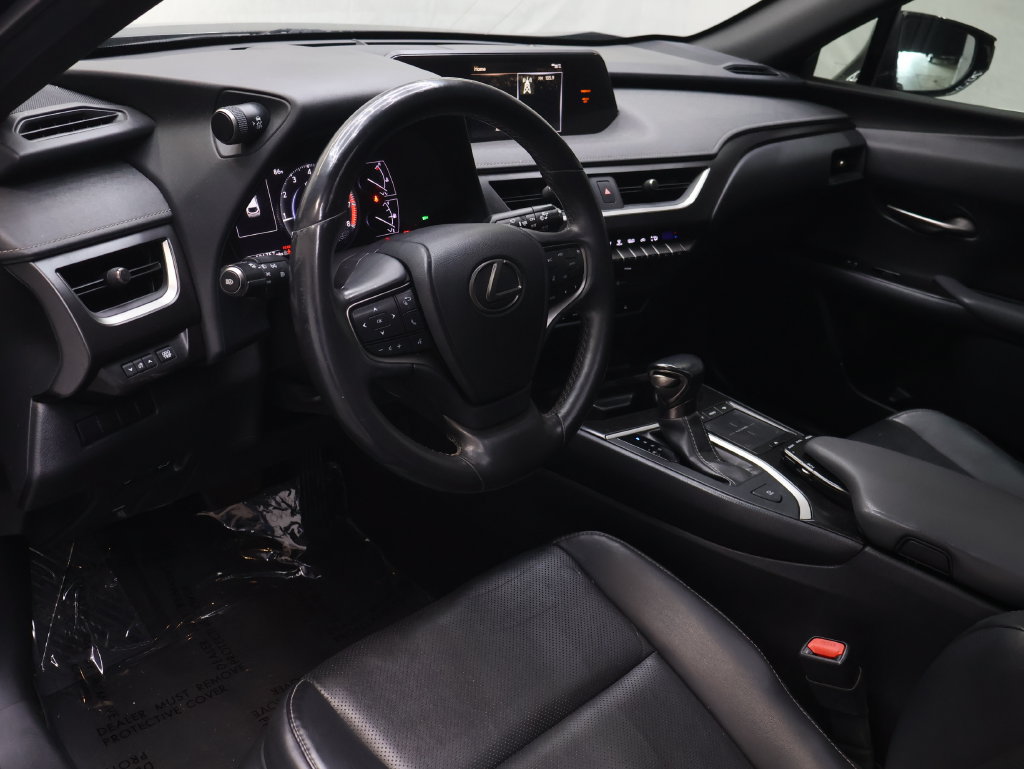 Used 2020 Lexus UX 200 w/ Premium Package FWD image 17