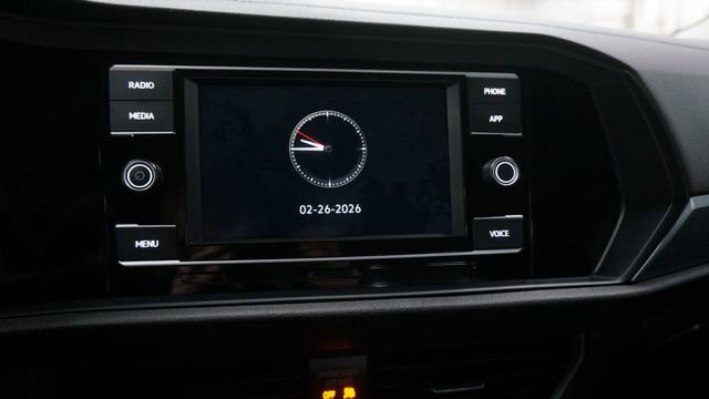 Certified 2023 Volkswagen Jetta SE image 16