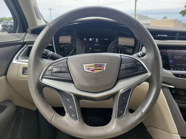 Used 2020 Cadillac XT5 Premium Luxury AWD/4WD image 9