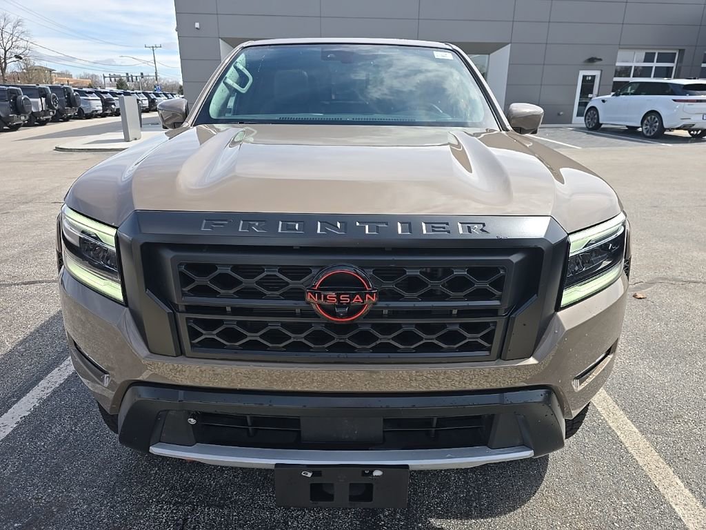 Used 2023 Nissan Frontier PRO-4X w/ Pro-4X Premium Package image 2