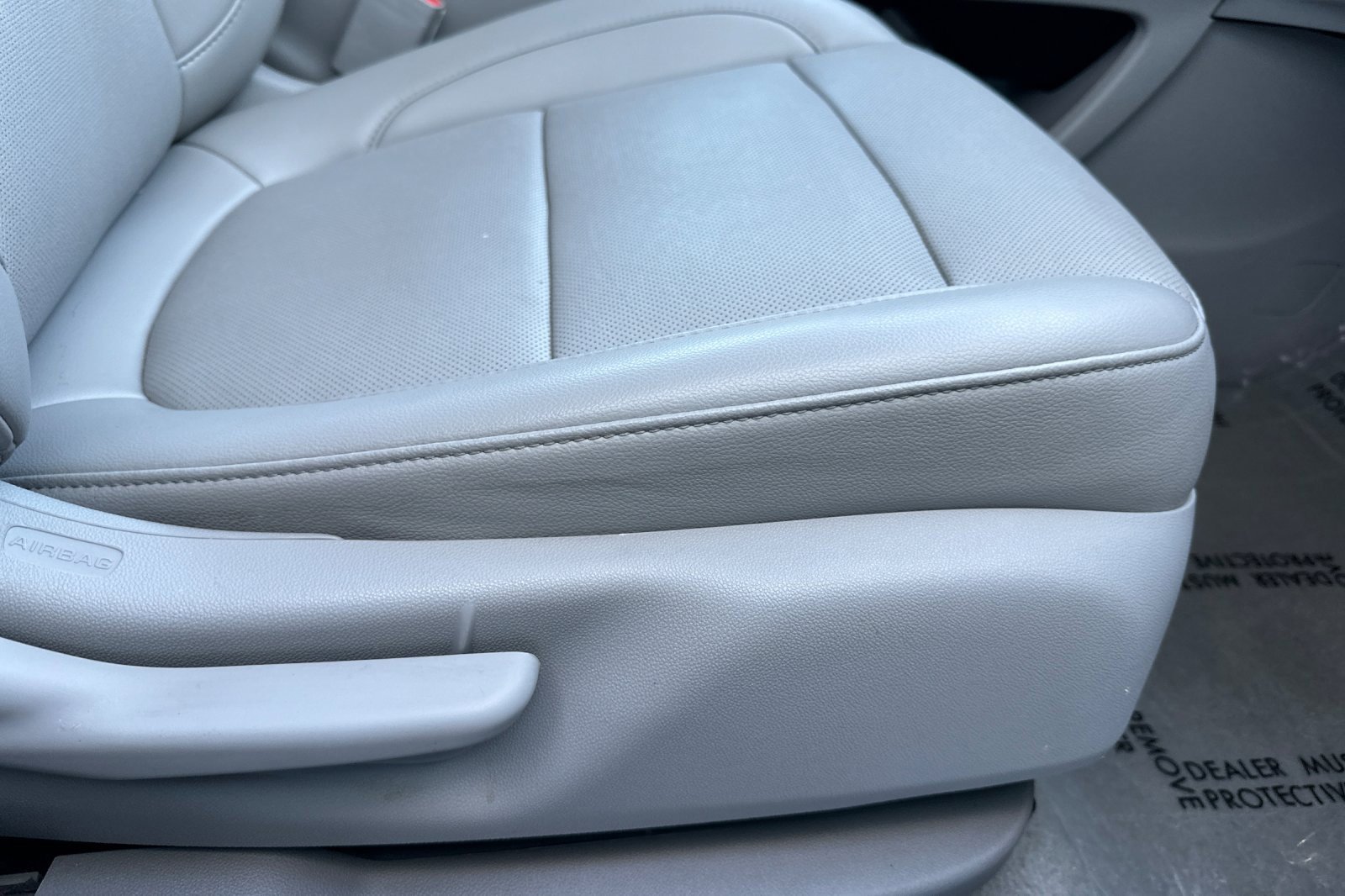 Used 2023 GMC Acadia SLT image 24