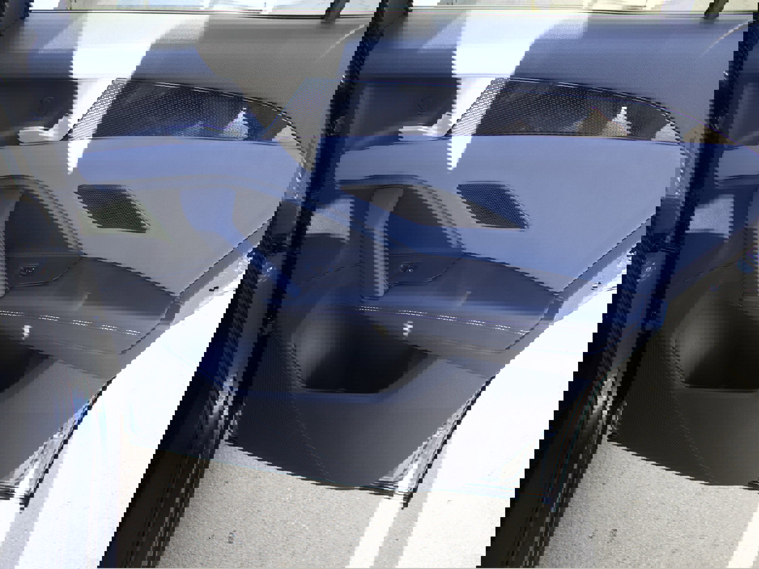 New 2026 Volkswagen Tiguan SE image 32