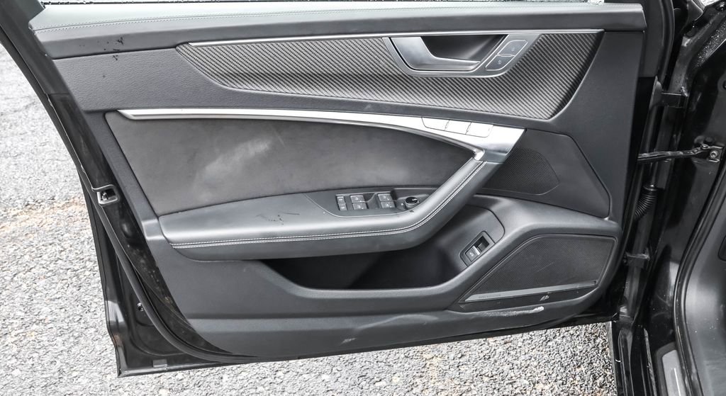 Used 2023 Audi S6 Premium Plus w/ Premium Plus Package image 29