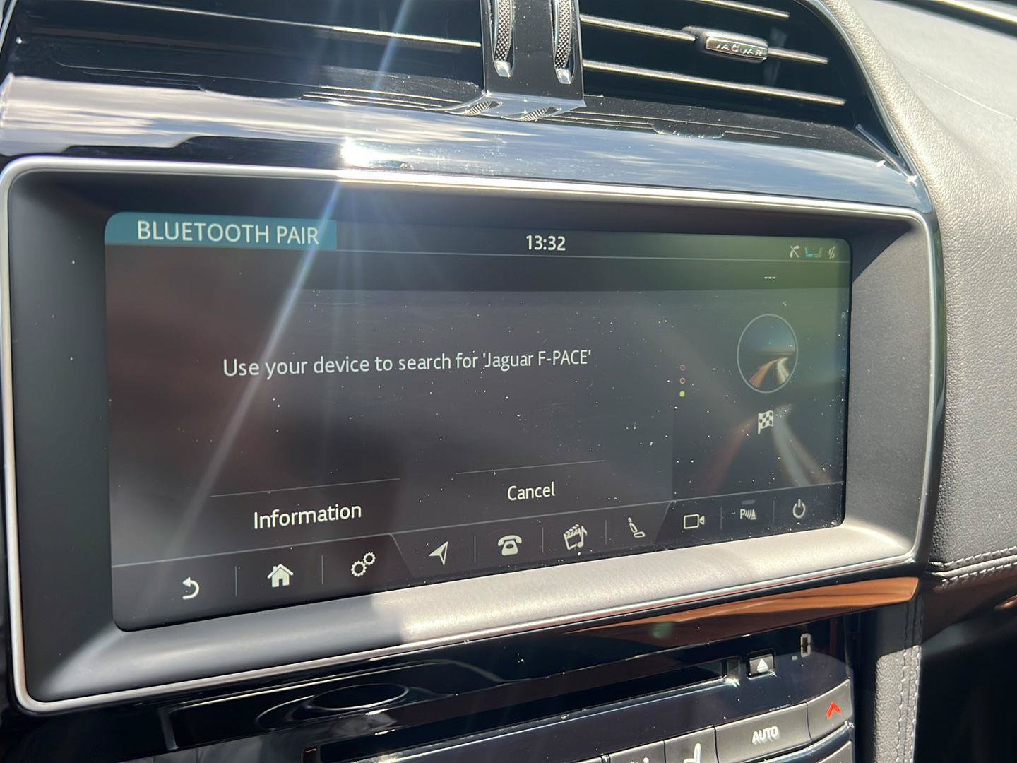 Used 2018 Jaguar F-PACE Portfolio AWD/4WD image 19