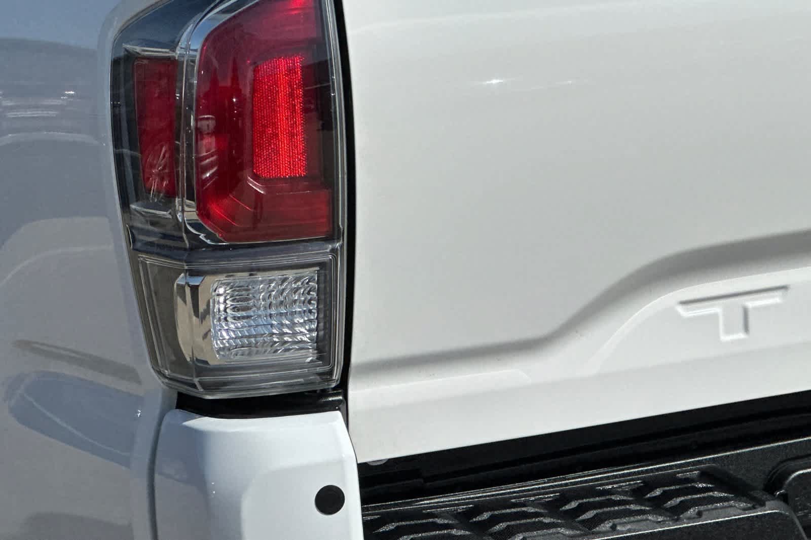 Used 2023 Toyota Tacoma TRD Sport w/ Advanced Technology Package AWD/4WD image 33