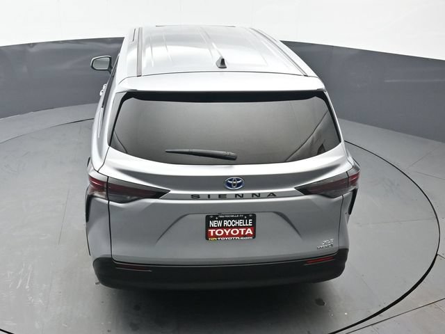 Certified 2023 Toyota Sienna XLE w/ Protection Package (TMS) FWD image 44
