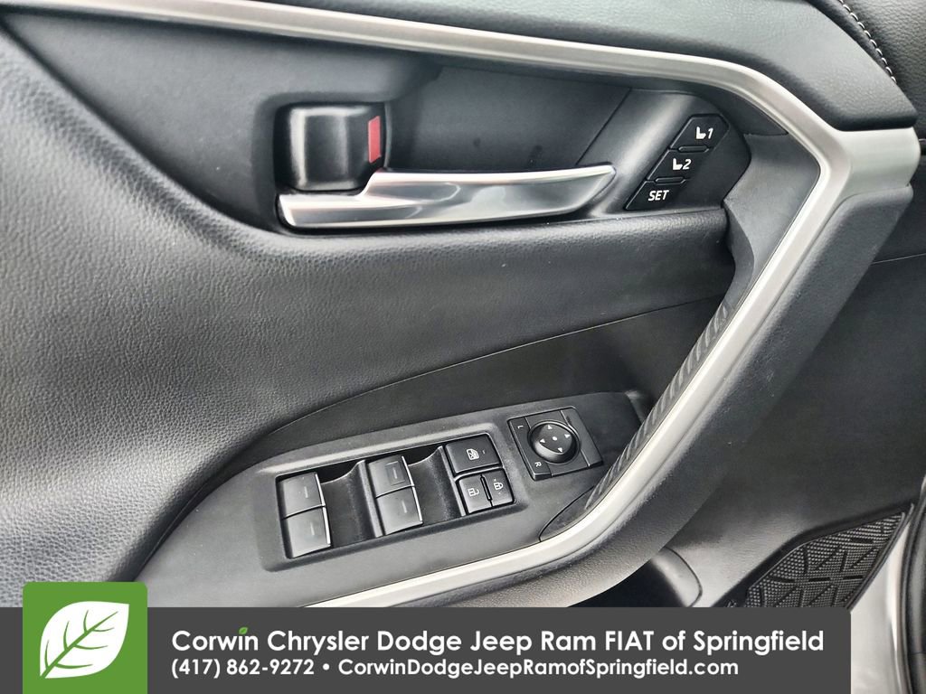 Used 2022 Toyota RAV4 Limited w/ Limited Grade Weather Package image 20