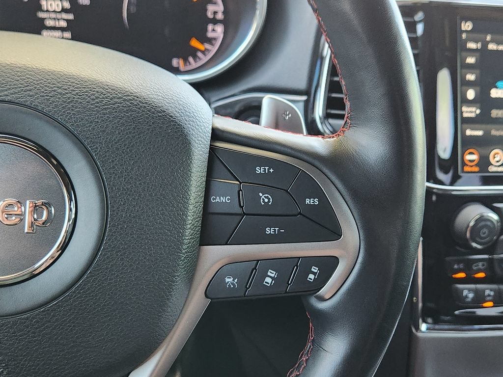 Used 2021 Jeep Grand Cherokee Trailhawk w/ Trailhawk Luxury Group AWD/4WD image 18