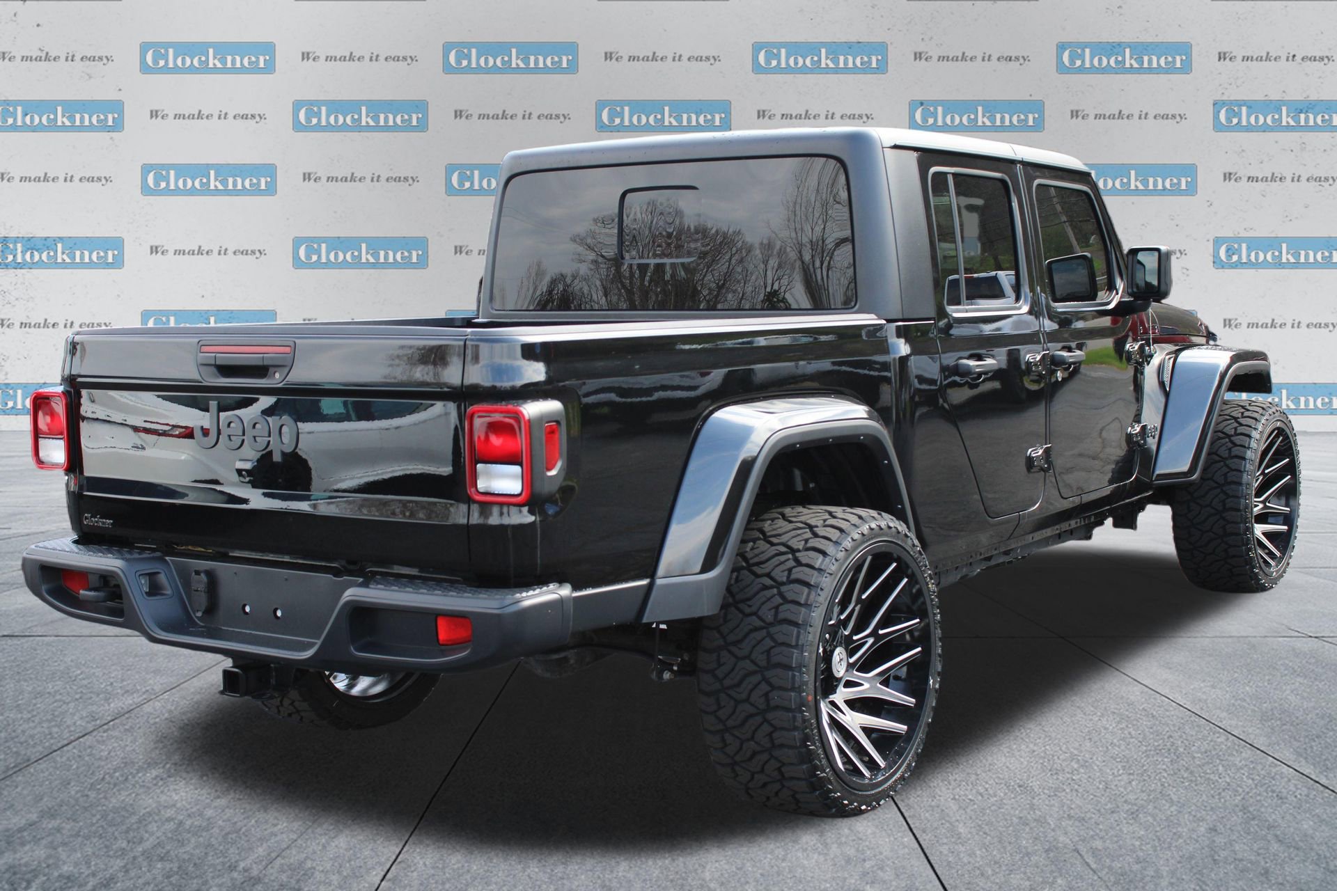 Used 2023 Jeep Gladiator Sport image 6