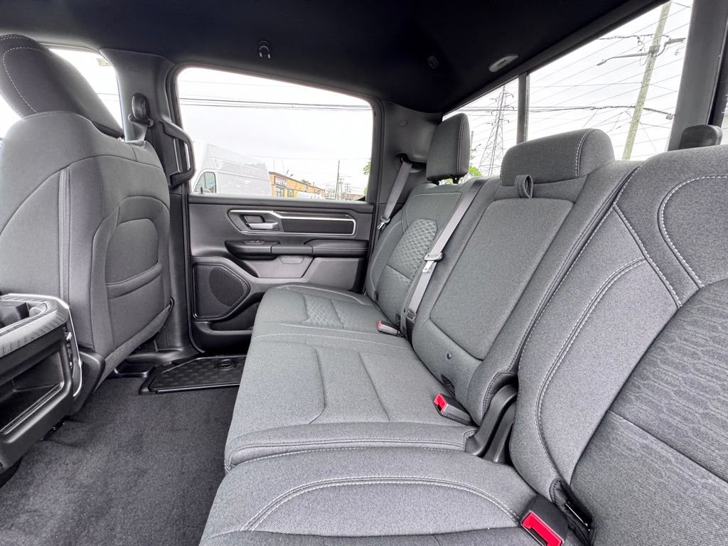 New 2026 RAM 1500 Big Horn w/ Night Edition AWD/4WD image 18