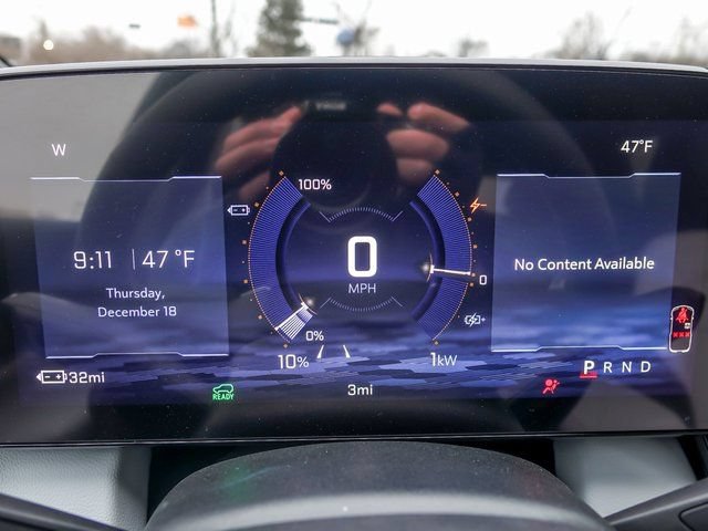 New 2026 Chevrolet Equinox EV LT w/ Convenience Package II FWD image 20