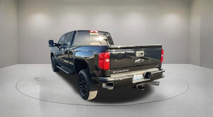 Used 2019 Chevrolet Silverado 2500 LTZ w/ Duramax Plus Package AWD/4WD image 4