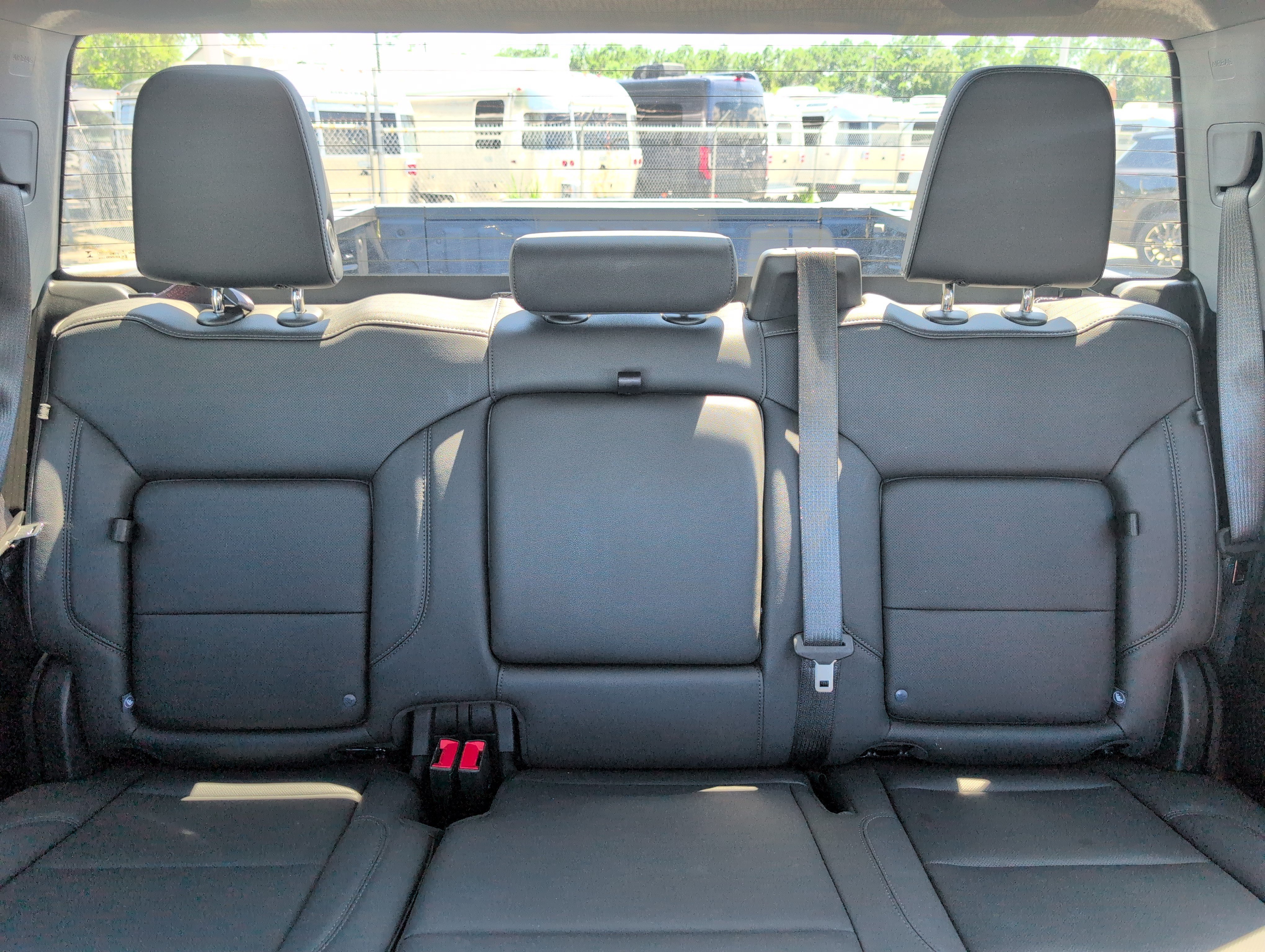 Used 2024 GMC Sierra 1500 SLT w/ SLT Premium Package RWD image 29