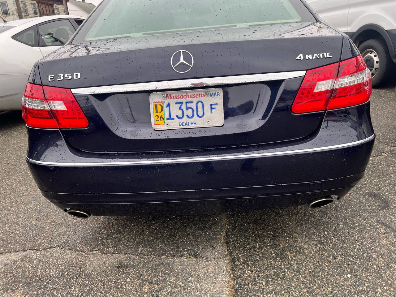 Used 2011 Mercedes-Benz E 350 4MATIC Sedan image 11