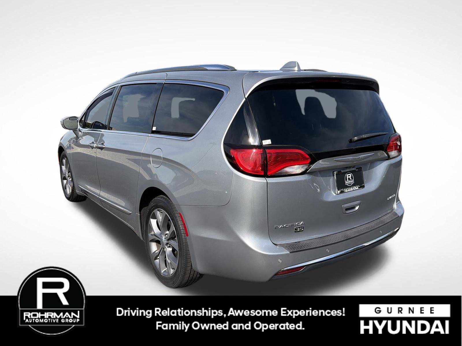 Used 2020 Chrysler Pacifica Limited FWD image 6