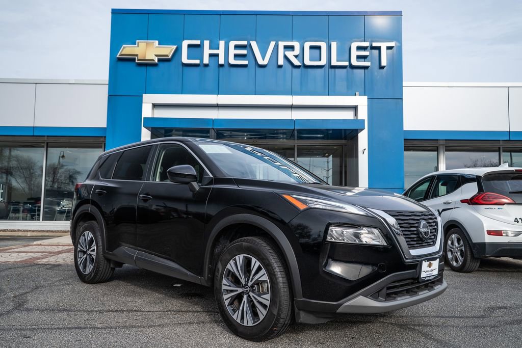 Used 2023 Nissan Rogue SV