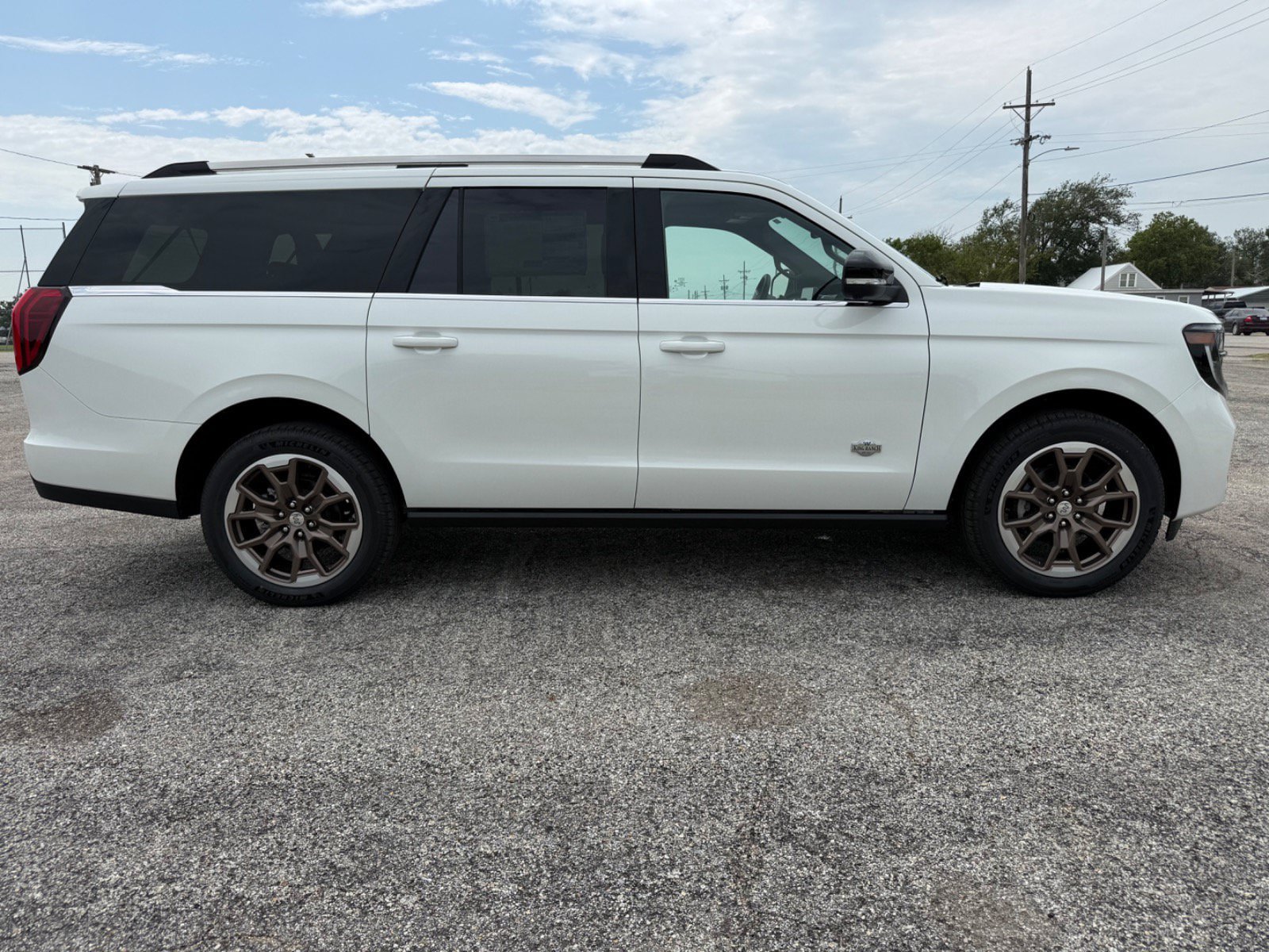New 2027 Ford Expedition Max King Ranch AWD/4WD image 2