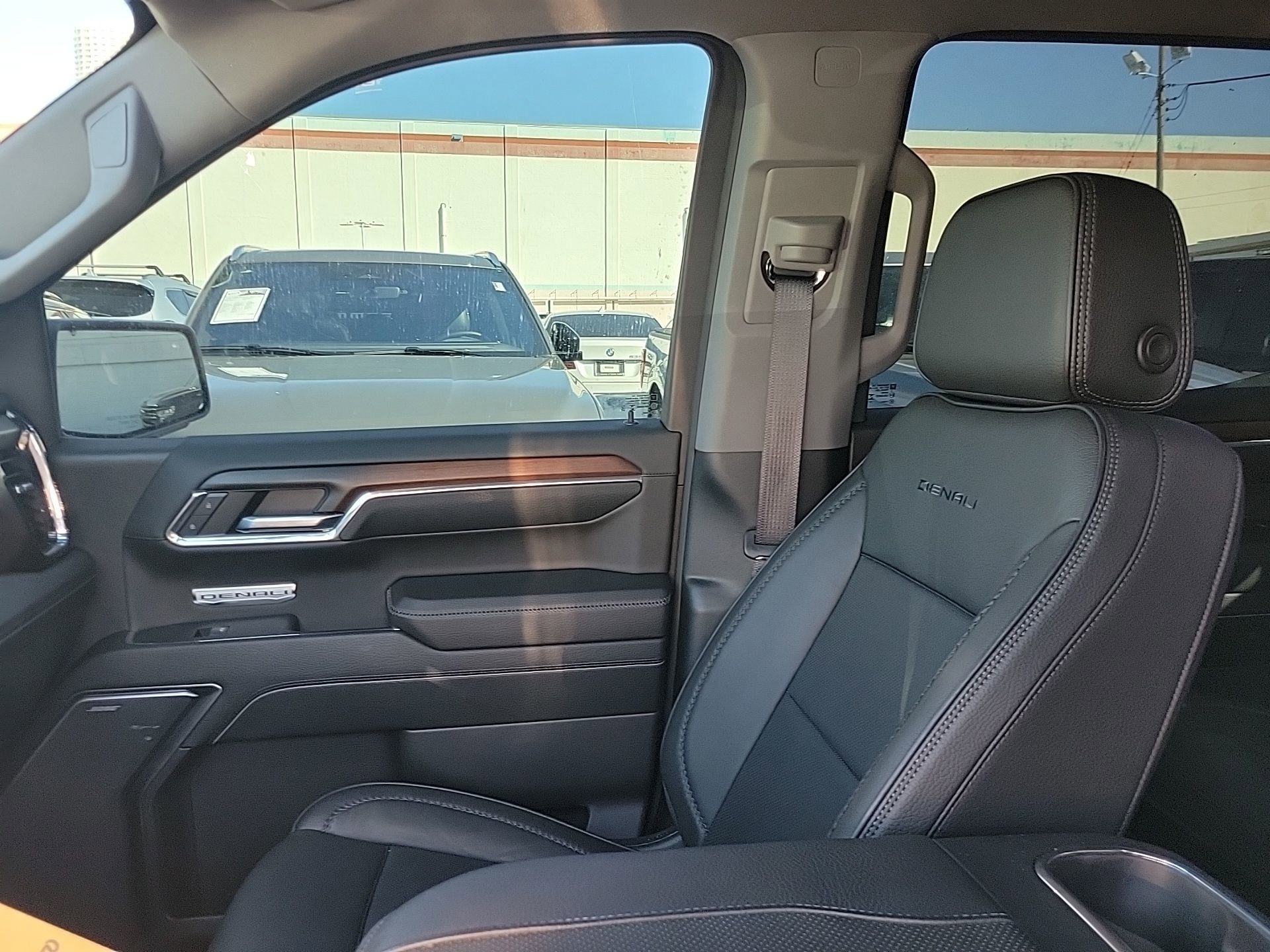 Used 2024 GMC Sierra 1500 Denali w/ Technology Package image 24