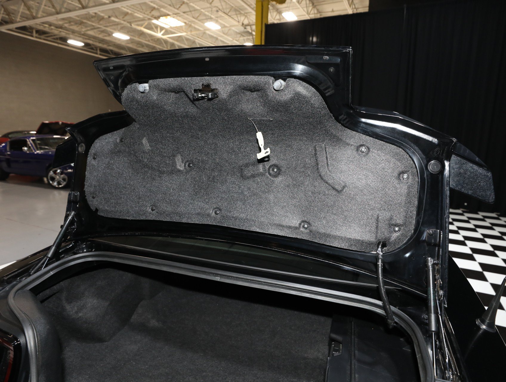 Used 2013 Ford Mustang Shelby GT500 RWD image 47