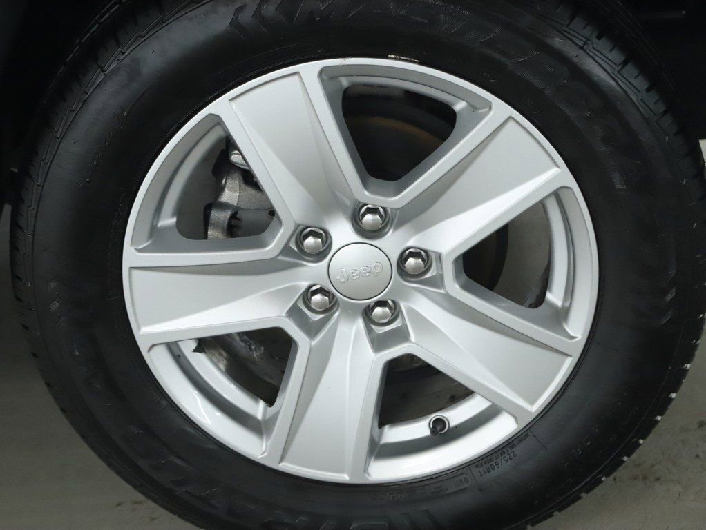 Used 2022 Jeep Compass Latitude AWD/4WD image 39