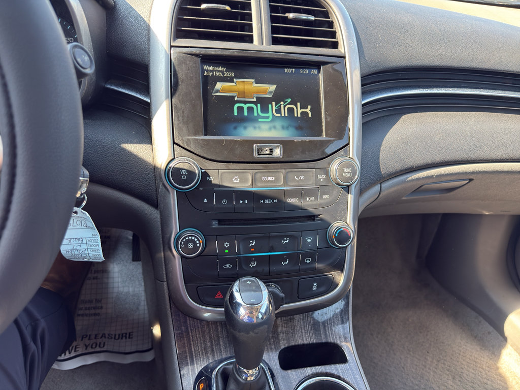 Used 2015 Chevrolet Malibu LT w/ Power Convenience Package FWD image 16