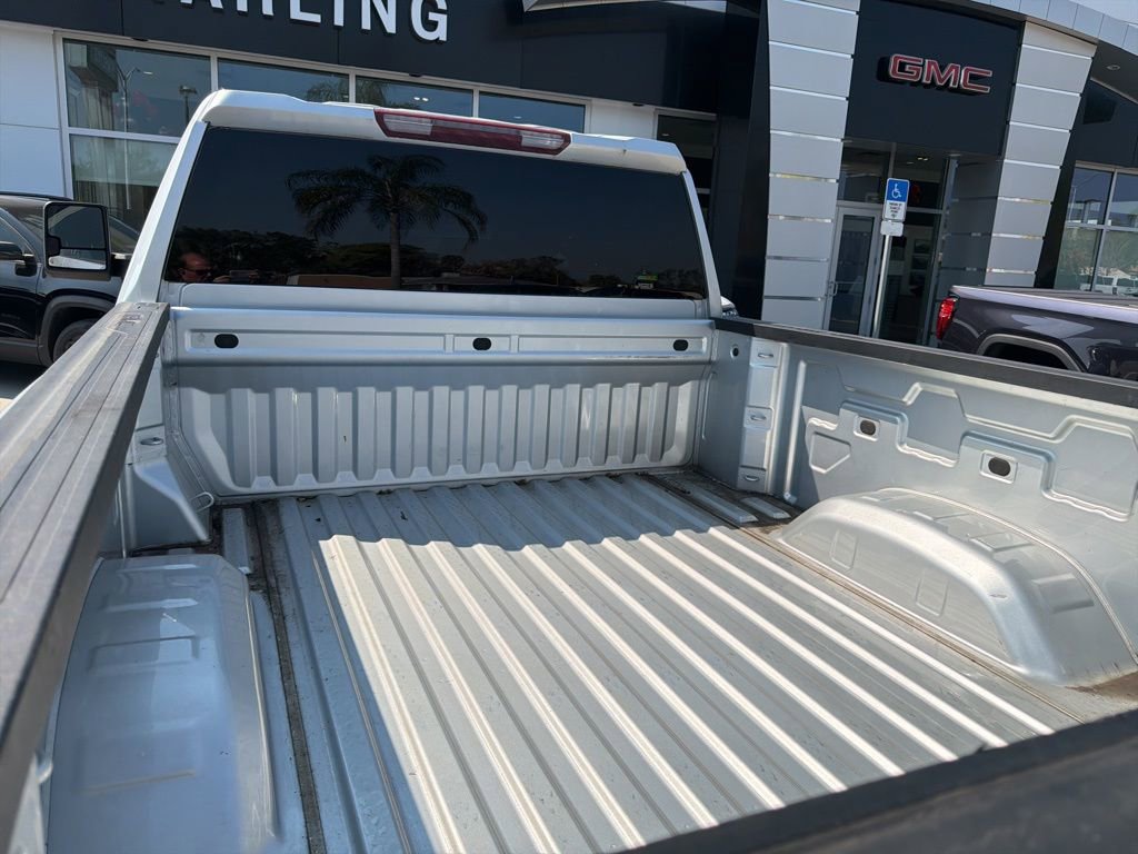 Used 2022 GMC Sierra 2500 Pro w/ Convenience Package image 4