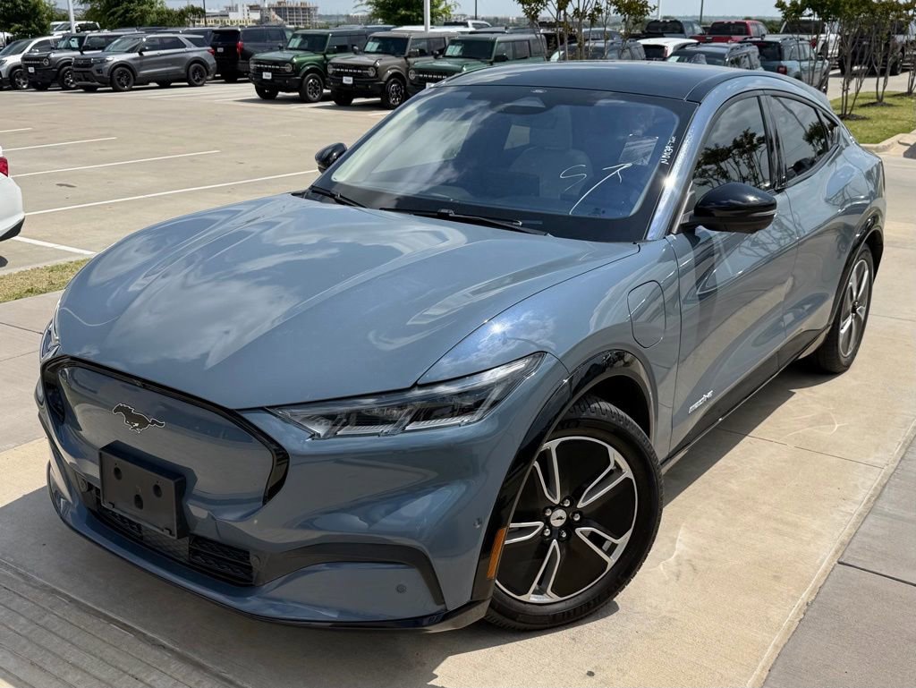 Used 2023 Ford Mustang Mach-E Premium image 5