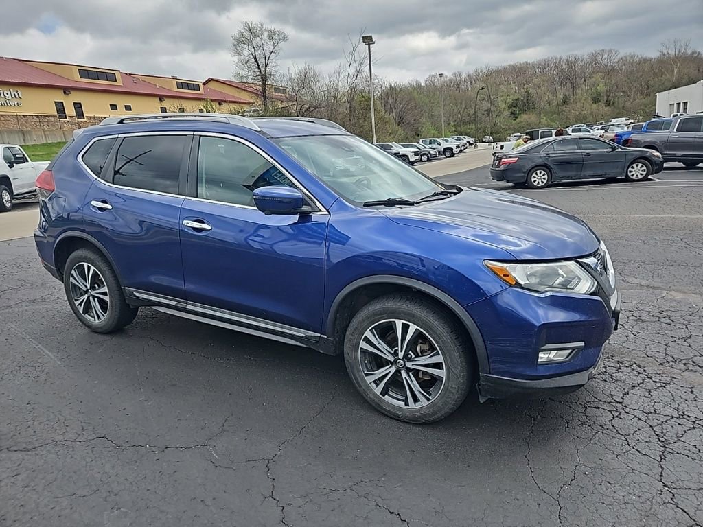 Used 2018 Nissan Rogue SL image 5