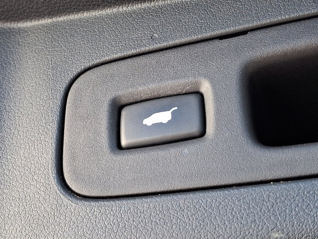 Used 2015 Honda CR-V Touring image 31