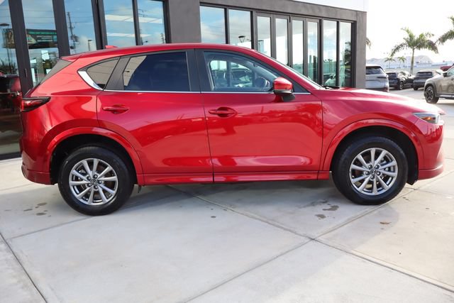 Used 2024 MAZDA CX-5 AWD 2.5 S w/ Select Package image 2