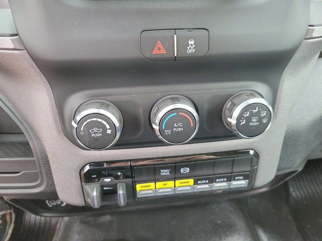 New 2024 RAM 5500 Tradesman image 10